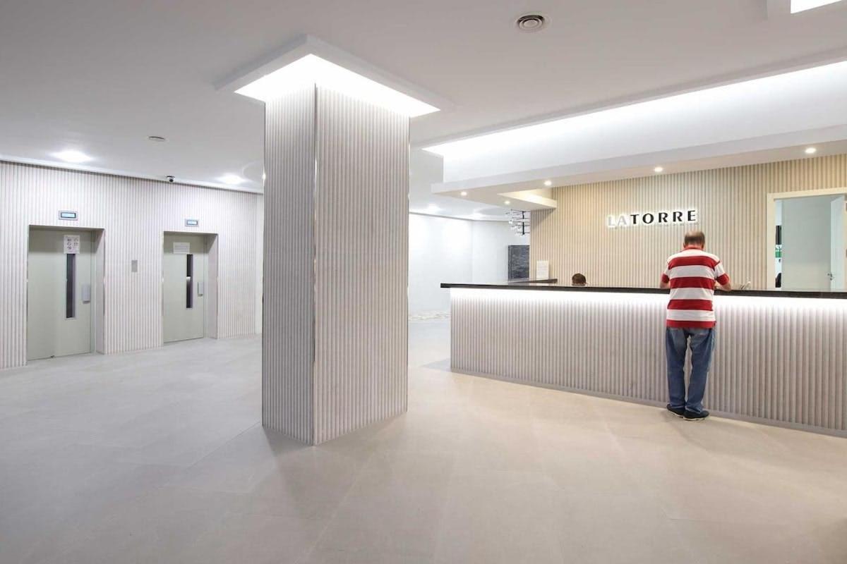 Moderno Estudio En Торремолинос Экстерьер фото